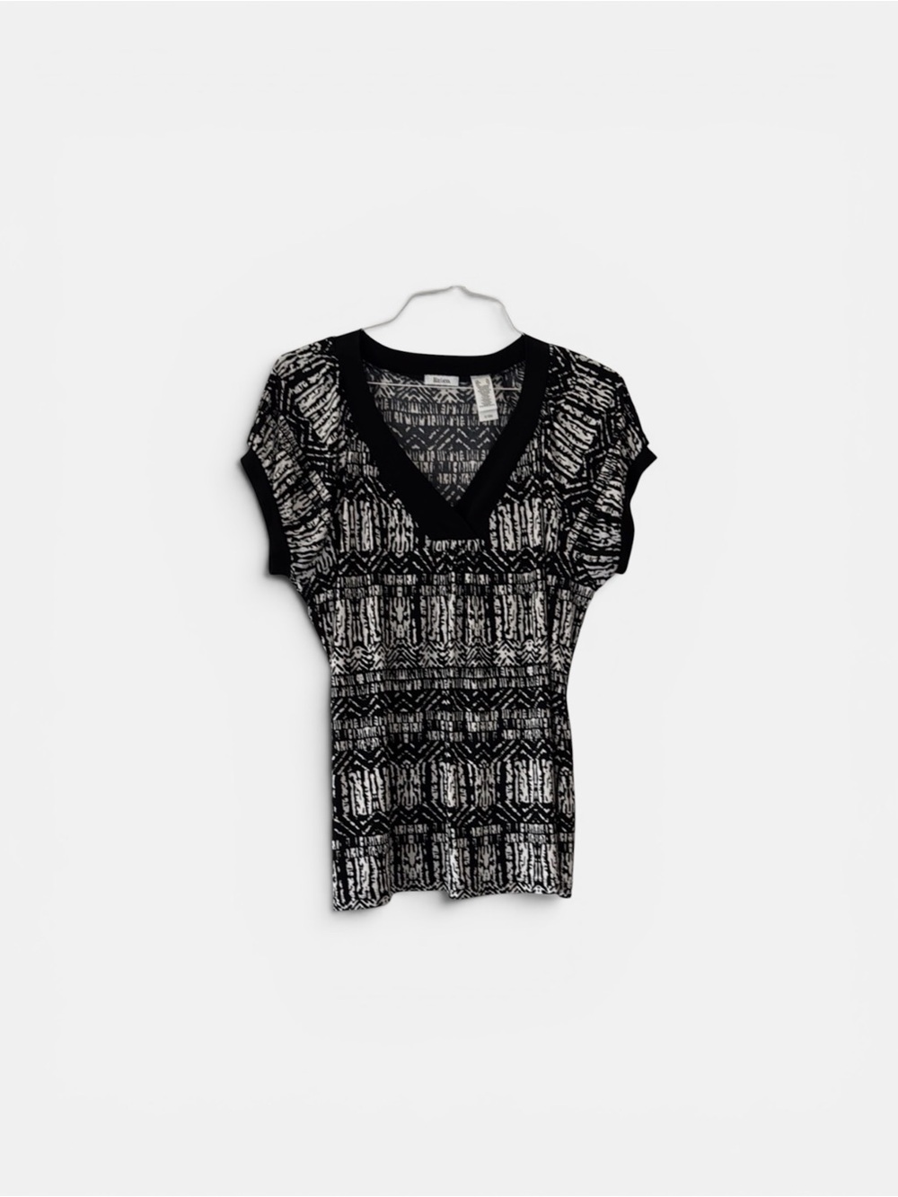 Liz & Co. Black and White Patterned Top